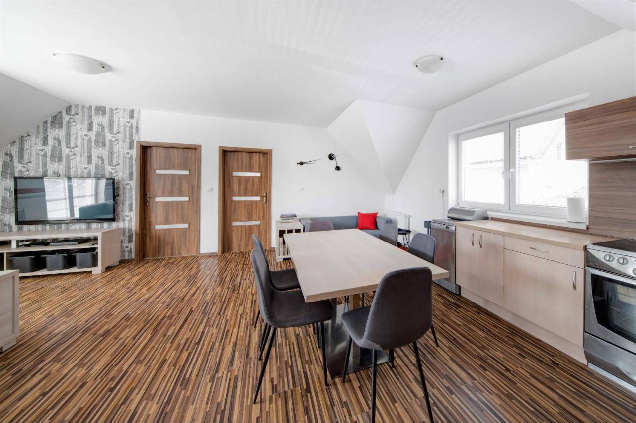 Rodinne Apartmany Alex & Gregor Bešeňová Eksteriør billede