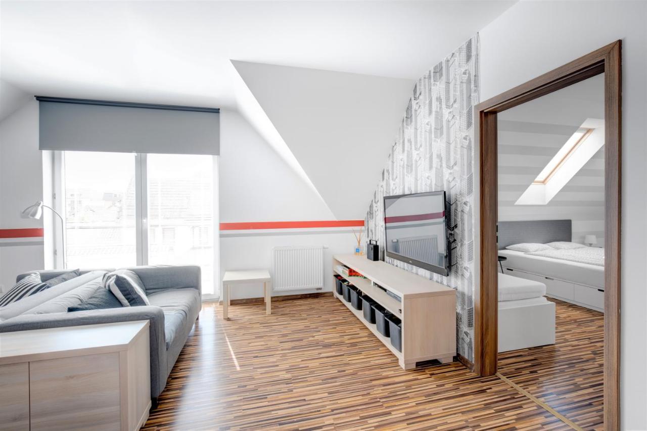 Rodinne Apartmany Alex & Gregor Bešeňová Eksteriør billede