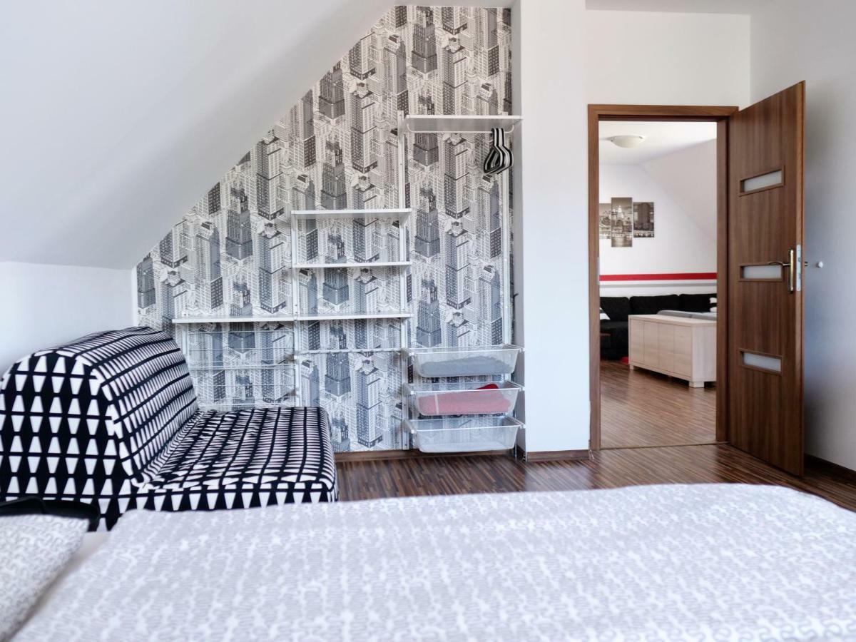 Rodinne Apartmany Alex & Gregor Bešeňová Eksteriør billede